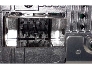 Дисплей    8T0919603F   Audi A4 Allroad