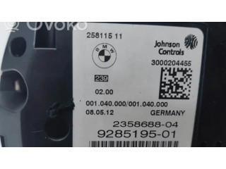 Přístrojová deska  BMW 5 F10 F11 2012 9285195  