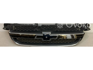 Передняя решётка Chevrolet Aveo  96648621, 9664862      