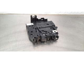   Pojistková skříňka 32265898   Volvo XC40 2020
