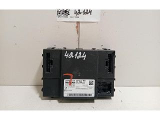 Блок комфорта YD25   Nissan Navara D40   