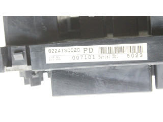   Pojistková skříňka 82241SC020   Subaru Forester SH 2011