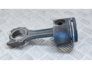 Píst    BMW 5 E39  pro naftový motor 2.5 M57 D25 (256D1) 