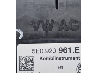 Přístrojová deska  Skoda Octavia Mk3 (5E) 2014 5E0920961E  