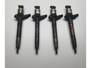Форсунка 23670-0r020, 23670-0R020    Toyota RAV 4 (XA20)   