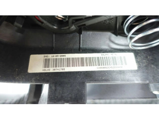 Volant Volvo XC90 2004 30741708  