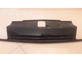 Передняя решётка Citroen Xantia  9608645377      