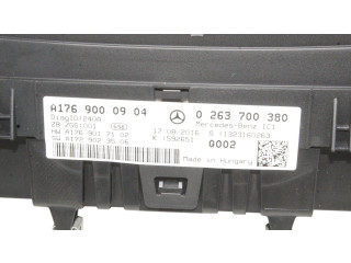 Přístrojová deska  Mercedes-Benz A W176 2016 A1769000904, 0263700380  