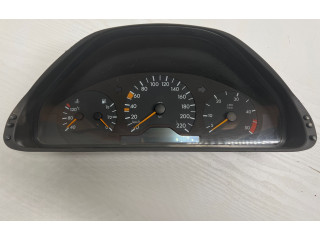 Přístrojová deska  Mercedes-Benz E W210 2002 2105409647, nr72  