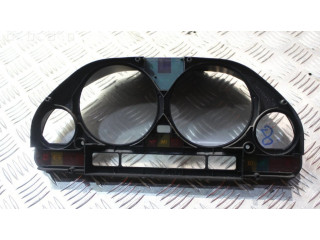 Панель приборов    BMW 5 E34       