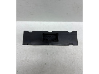 Vstřikovač 8ES00947921, 9253208   BMW X1 E84   2.0  