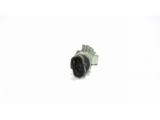 Vstřikovací lišta 048455   BMW 5 E39  pro naftový motor 2.5 25 6S 5 