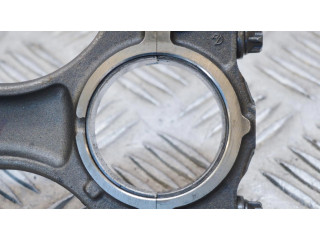 Píst    BMW 5 E39  pro naftový motor 2.5 M57 D25 (256D1) 