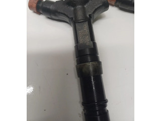 Vstřikovač 2367030010   Toyota Land Cruiser (J120)     
