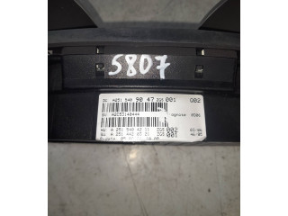 Přístrojová deska  Mercedes-Benz ML W164 2006 A2515409047, A2514420321  