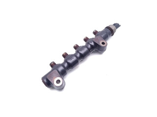Топливная рампа 9654592680   Peugeot 207   для двигателя 9HX(DV6ATED4)
