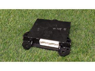 Блок управления 8865047050, 1773007312   Toyota Prius (XW20)