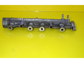 Топливная рампа 857013   Renault Scenic I  