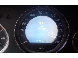 Přístrojová deska  Mercedes-Benz C W204 2008 A2C53322053, 2044400111  