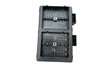 Блок предохранителей  C105P, 06415D   Opel Antara    