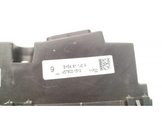 Дисплей    457900-1513, BHE4611J0A   Mazda 3 II