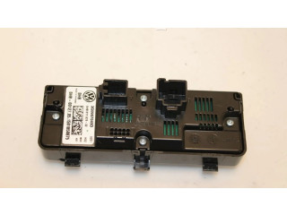 Блок управления климат-контролем 3G0907049D, 3G0907049D   Volkswagen Cross Touran II