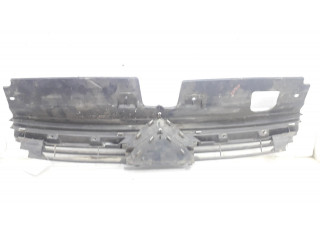 Передняя решётка Citroen C5 2001-2004 года 9636751980      