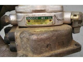 Vstřikovací lišta 0438121011, 026133353   Audi 80 90 B3     