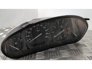 Přístrojová deska  BMW 3 E36 1995 88311217, 88311197  