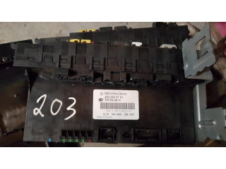   Pojistková skříňka 2035454701   Mercedes-Benz C W203 2002