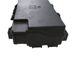 Блок предохранителей  P68425203AB, 16238DA   Jeep Grand Cherokee    