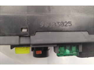 Pojistková skříňka Řídící jednotka BSM 9807028780   Peugeot 308 2010