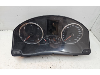 Панель приборов 5N0920870D   Volkswagen Tiguan       