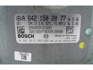 Řídící jednotka A6421502077   Porsche 911 996 1997