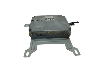   Pojistková skříňka RF4S18881C, 2758005792   Mazda 323 F 2000