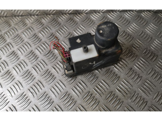 Вакуумный насос центрально замка  4A0862257C   Audi A6 S6 C4 4A 