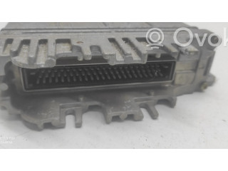 Блок управления двигателя 0281001333, P04686660AD   Chrysler Voyager