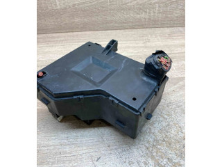 Блок предохранителей 1342FuseBox, PA66   Mazda 626    