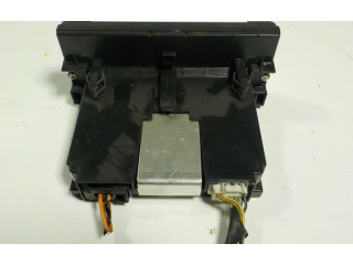 Блок предохранителей  30797720   Volvo C70    
