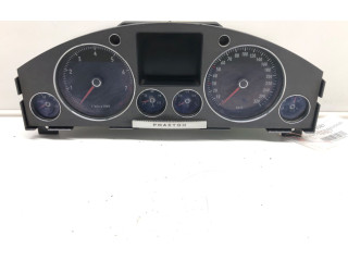Přístrojová deska  Volkswagen Phaeton 2003 3D0920881Q  