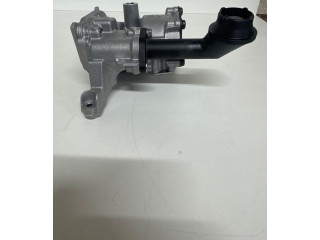Масляный насос   04L145208H, 230506  Volkswagen Caddy 