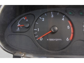 Přístrojová deska  Toyota Hiace (H10) 2001 94004-4A110, 94004-4A110  