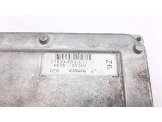 Блок управления двигателя 6828120369, 37820RBJE77   Honda Insight