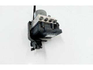 Jednotka ABS 1044745-00-B   Tesla Model Y 2022