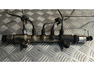 Vstřikovací lišta 238100R020   Toyota Avensis T250  pro naftový motor 2.2 2AD-FHV 