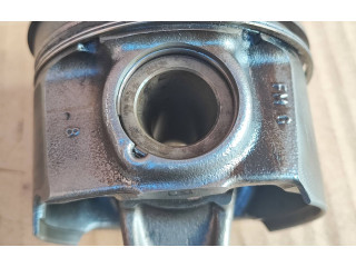 Píst 9812818680   Ford Mondeo MK V    T7CN 