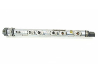 Vstřikovací lišta 13537800601   BMW 1 F20 F21  pro naftový motor 2.0  