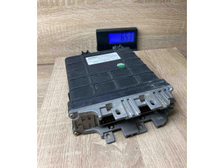 Řídící jednotka 039906024D, 5WP4173   Audi A6 S6 C4 4A 1994