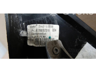 Zpětné zrcátko  Mercedes-Benz A W176 2012  A1768107516  