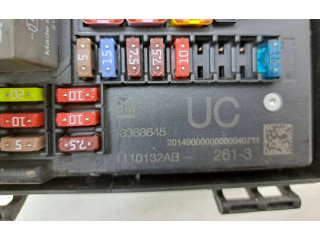 Блок предохранителей 13368645   Opel Zafira C    